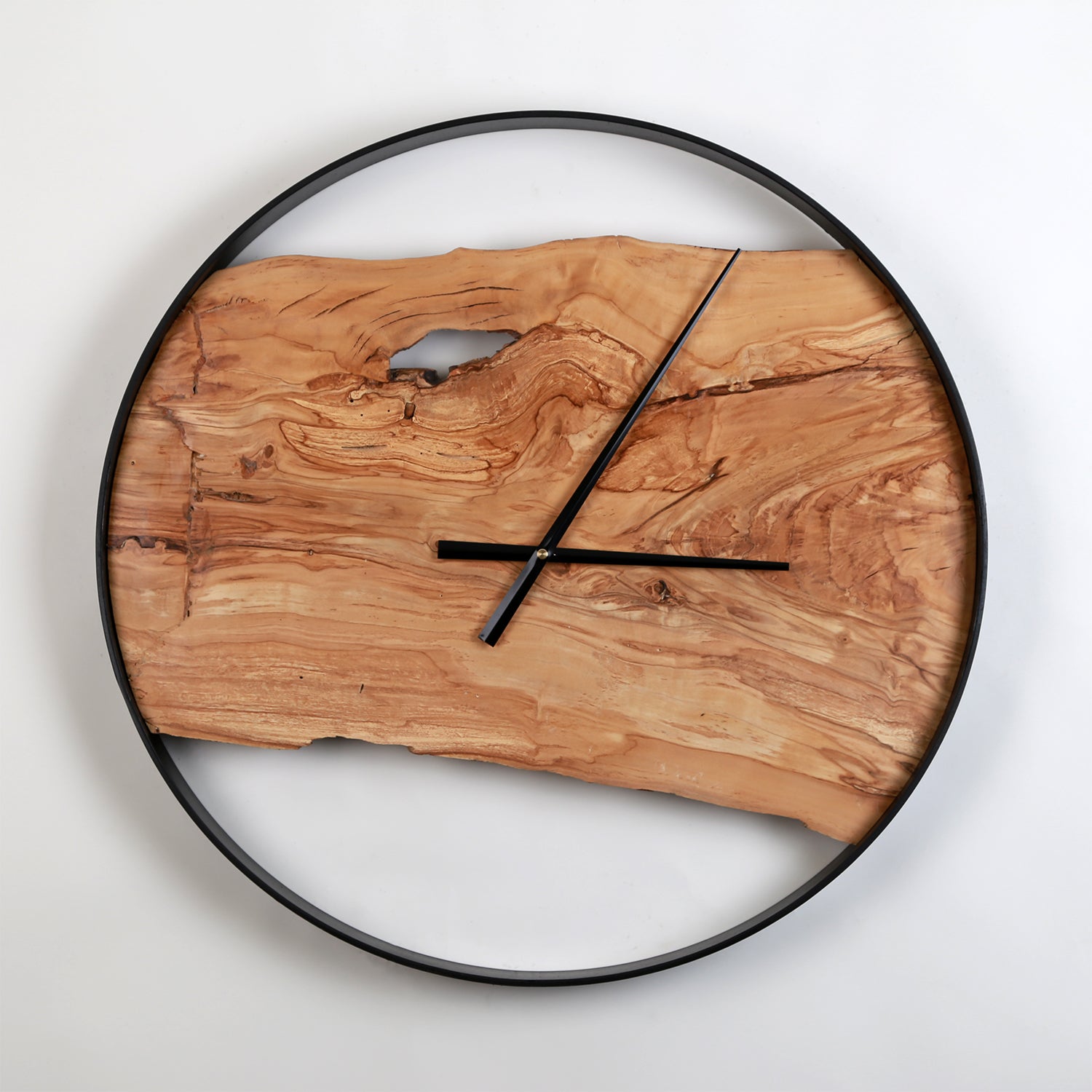 Wanduhr aus Olivenholz 59cm –